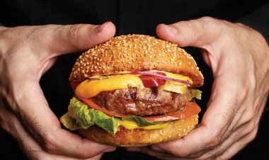 Alimentos y bebidas que crean adicción y no paramos de consumirlos